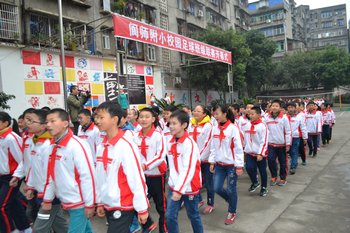 运动员入场.jpg